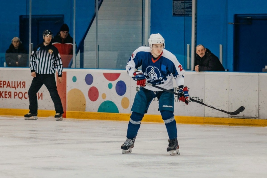 Qj9waILNNC.jpg Qj9waILNNC.jpg