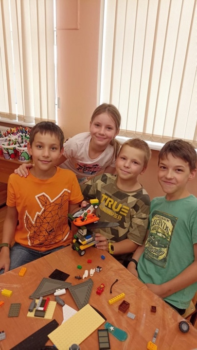 UISFB0fKAGg.jpg UISFB0fKAGg.jpg