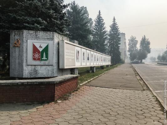 02.jpg 02.jpg