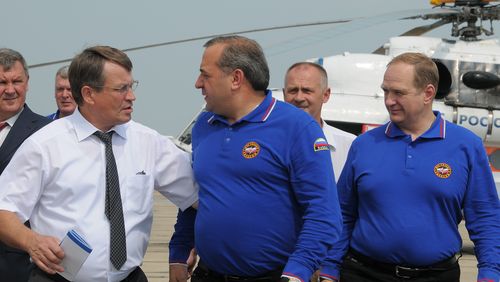 Встреча делегации МЧС в аэропорту