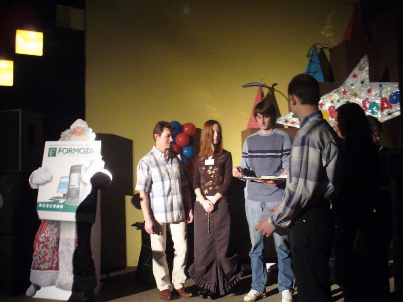 Вручение приза Fallen_Art от АНО "Движение"