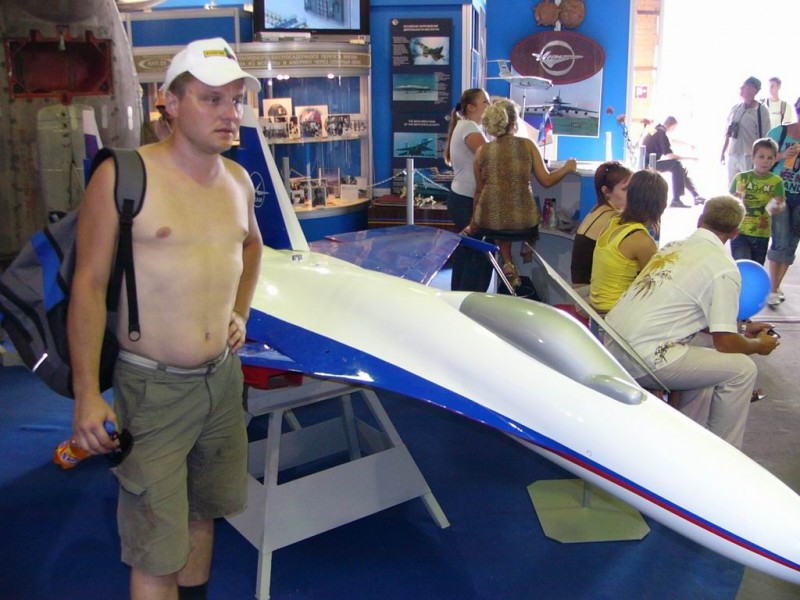 MAKS-29
