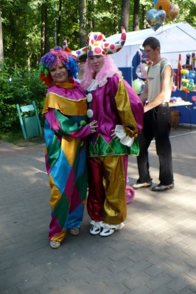 dm03 Клоуны.jpg