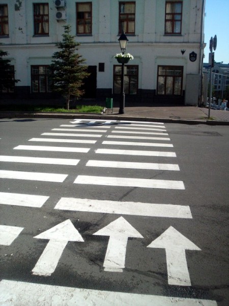 0712-Казань-04 Переход по полосам.jpg