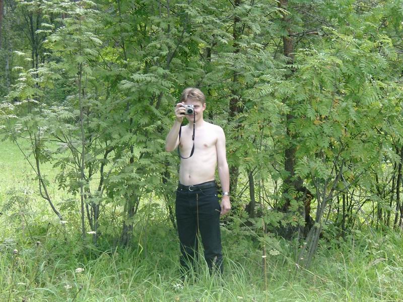 А птом ещё пол дня бегать, чтоб фотографию отдать... (с) Кот Матроскин