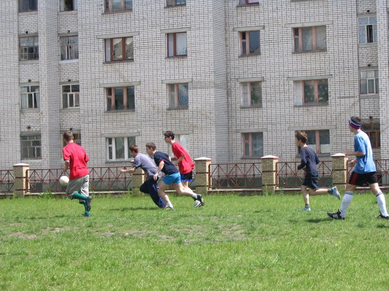 Команда модеров в атаке