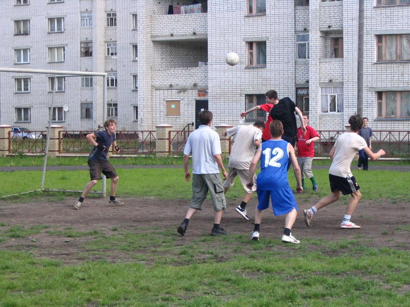 Угловой у ворот модераторов