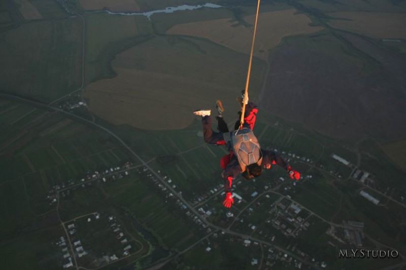 Падение, вид сверху